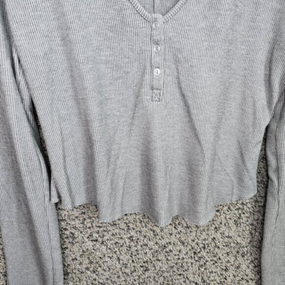 Intimately Free People Top Womens Large Gray Keep It Basic Layering Crop - Picture 5 of 7